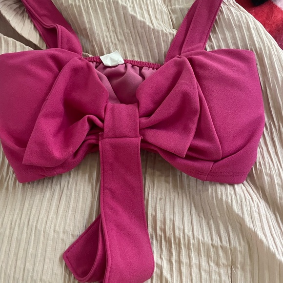 Pink bold crop top - Picture 1 of 2